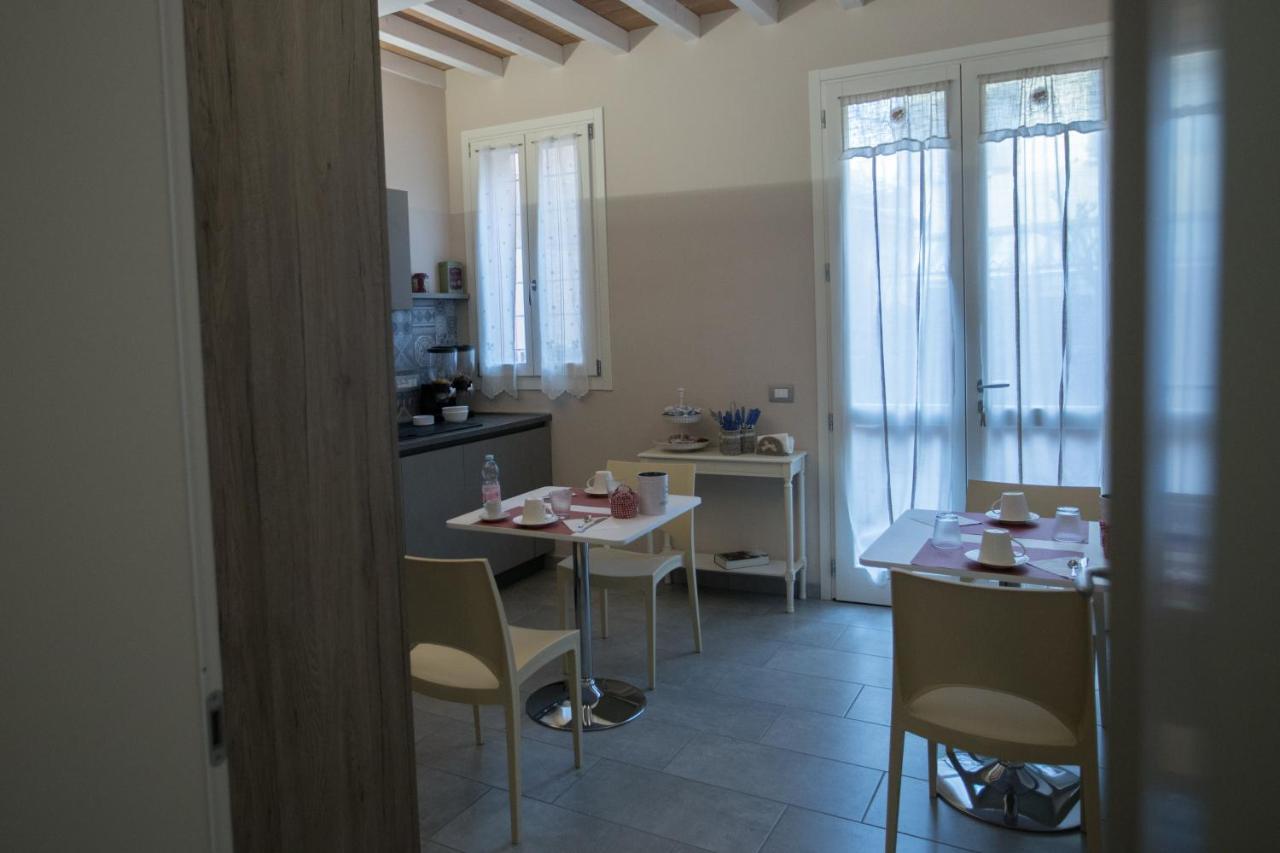 Lanterna Room&Breakfast Carpi Exterior photo